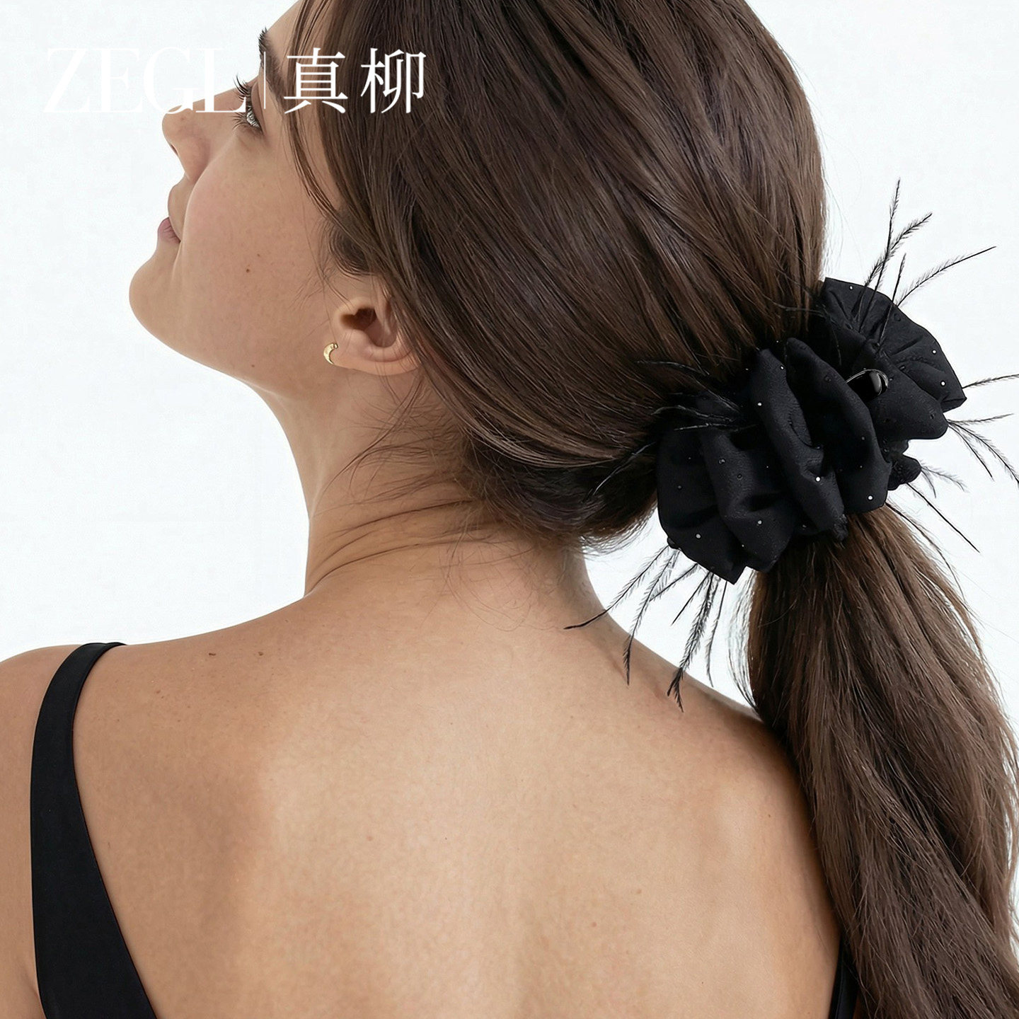 ZEGL羽毛头花抓夹后脑勺盘发鲨鱼夹女高级感泡泡缎面发夹韩系发饰,饰品/流行首饰/时尚饰品新,发饰,淘宝优惠券,粉丝福利购,淘宝优惠卷