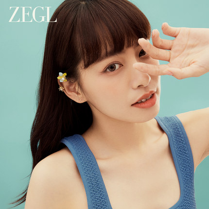 ZEGL设计师秘密花园系列长款流苏珍珠耳环女花朵耳钉不对称耳饰品