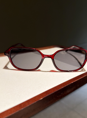 超轻18克墨镜欧美复古小框时尚个性红色太阳眼镜女高级感防紫外线