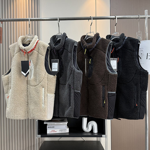 大厂订单！秋冬情侣款加厚保暖多口袋撞色立领户外羊羔绒马甲外套