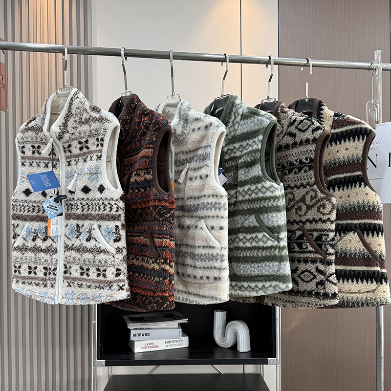 大厂订单！中古北欧费尔岛双面摇粒绒保暖加厚羊羔绒马甲外套女冬