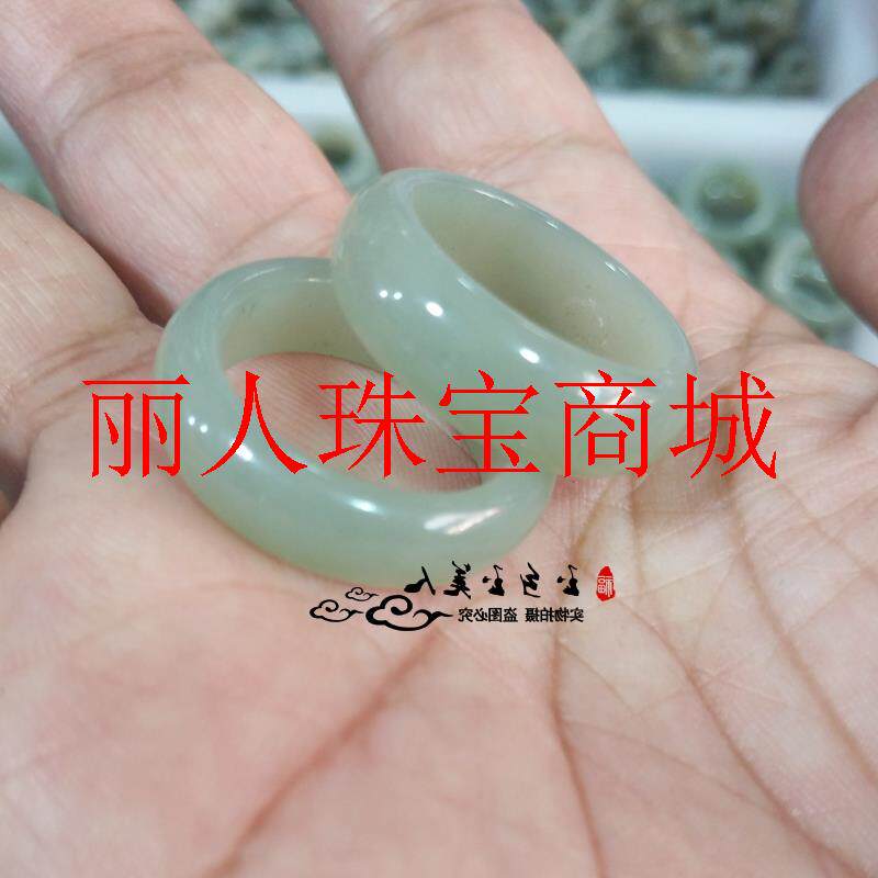 精挑新疆和田玉戒指籽料白玉戒指
