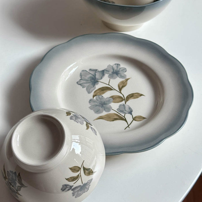 蔚蓝陶瓷盘子家用高颜值釉下彩盘子菜盘汤盘早餐盘甜品盘点心深盘