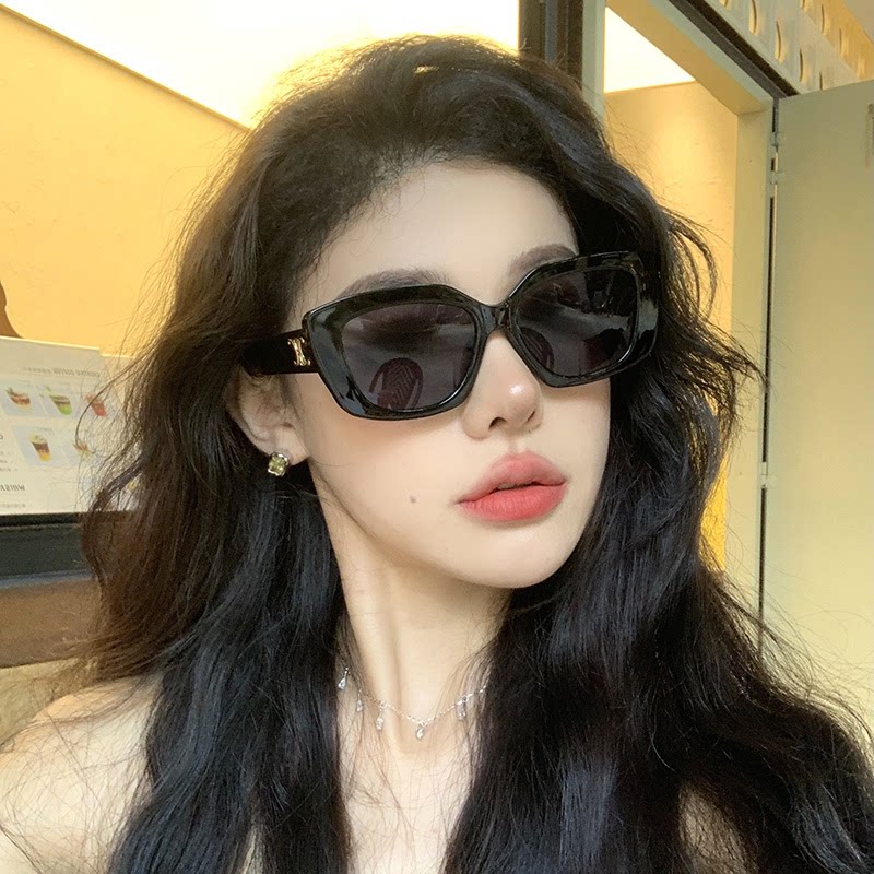 美式复古长方形黑色墨镜窄框小脸小框太阳眼镜女高级感欧美街拍潮