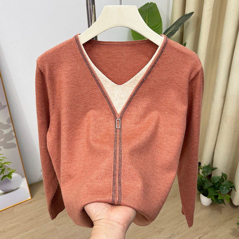 妈妈春装长袖针织上衣薄毛衣打底衫2026新款中老年女士小衫中年人