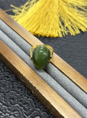 【矿姐家紫霞来了】17363 18K碧玉黑猫蛋面戒指 多样性发一