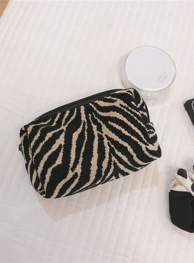 elephant man 25年春季新 斑马纹化妆收纳小方包 高品质便捷小号