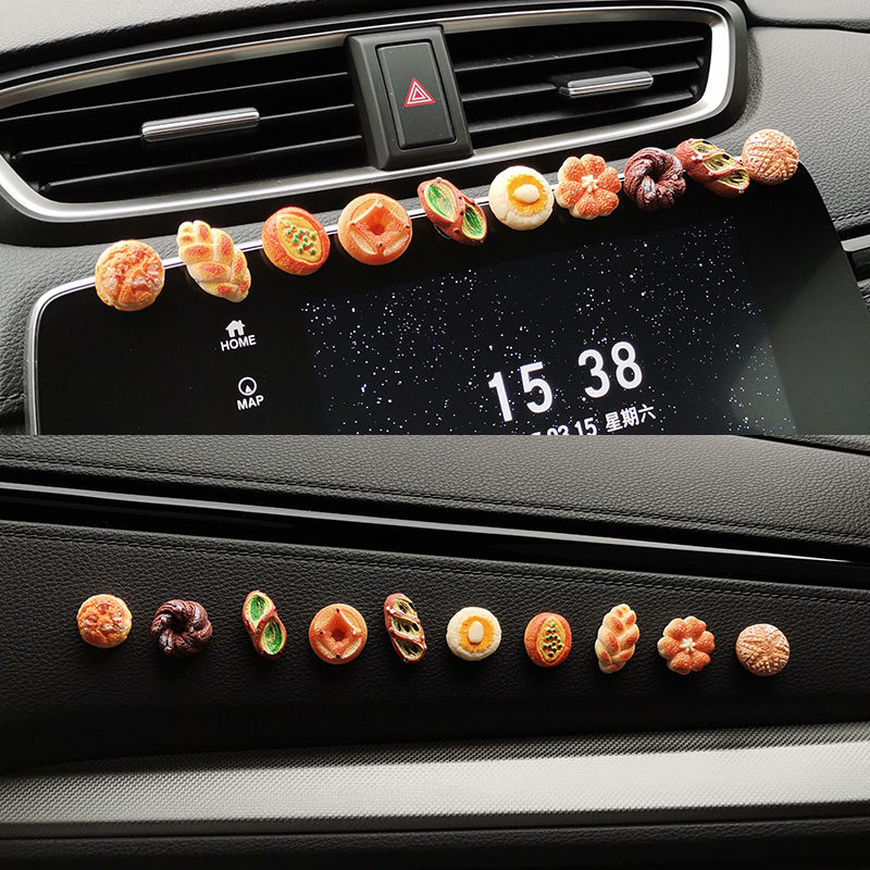 车载摆件汽车中控屏幕个性创意面包车内后视镜电脑显示器装饰用品