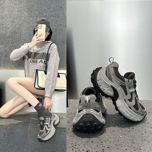 休闲 韩系街头风小众榴莲老爹复古潮搭款 厚底增高老爹鞋 女2026新款