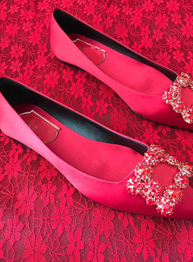 婚鞋新款大红色绸缎真丝水钻尖头平底孕妇新娘伴娘低跟黄色女单鞋