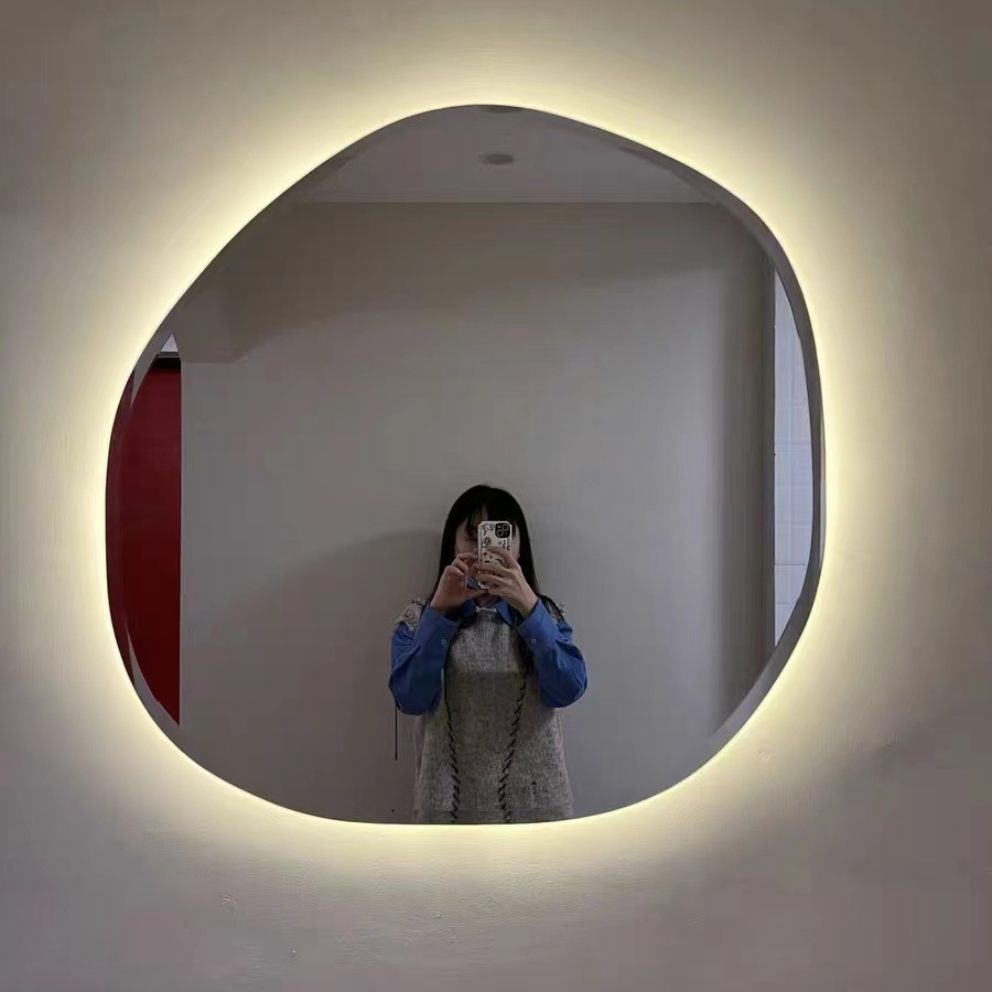 洗手台镜子设计师推荐化妆镜