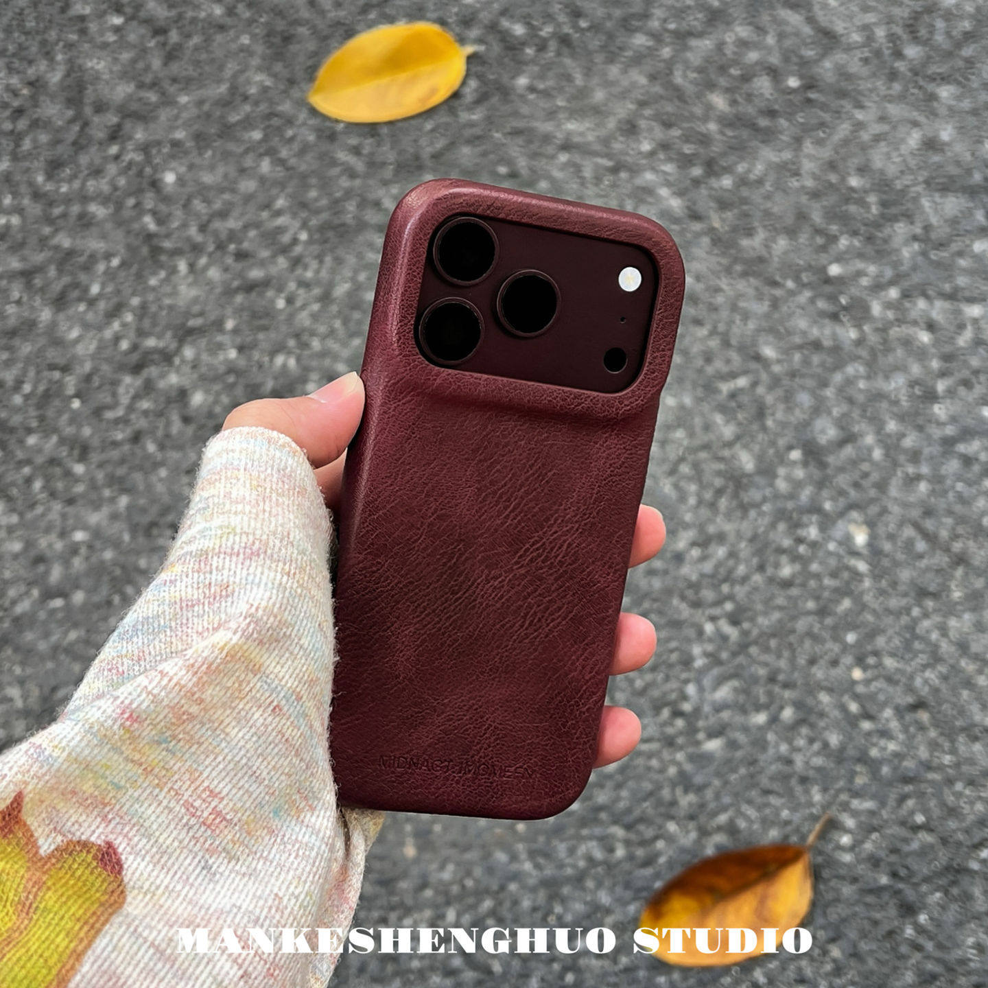 ins超火秋冬复古纯色勃艮第酒红皮质苹果17手机适用iPhone18promax简约男女新款18pro高级感小众16全包防摔软