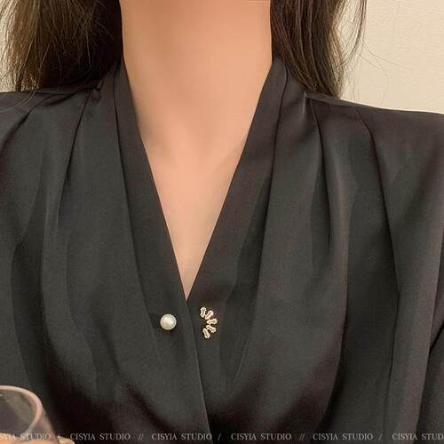 今晚有约~美观气质高级感胸针