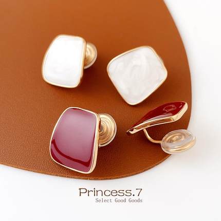 法式简约气质复古耳夹无耳洞女新款流沙高级感轻奢蚊香盘滴釉耳饰