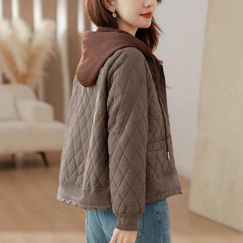 初冬夹棉外套女短款2026年新款宽松大码中年妈妈休闲连帽轻薄棉服