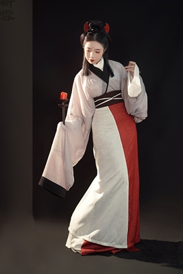 如是观原创汉服交领襦裙复原风