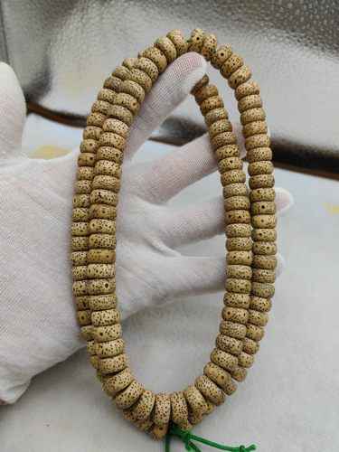 海南星月菩提11Ⅹ6正月高密药片原生态鸡油黄佛珠念珠120颗左右