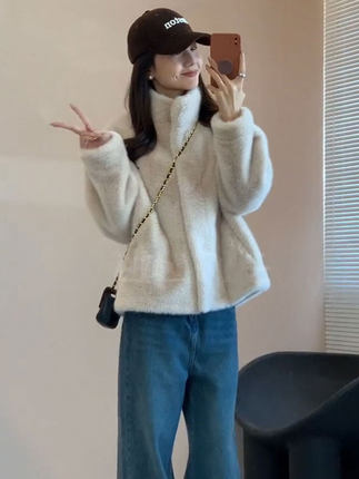 水貂绒环保皮毛一体外套女冬季2024新款立领加厚短款皮草毛绒上衣