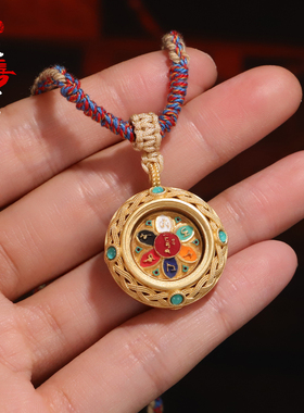 新款手绘擦擦唐卡彩绘六字真言浮雕唐卡男女同款挂件项链