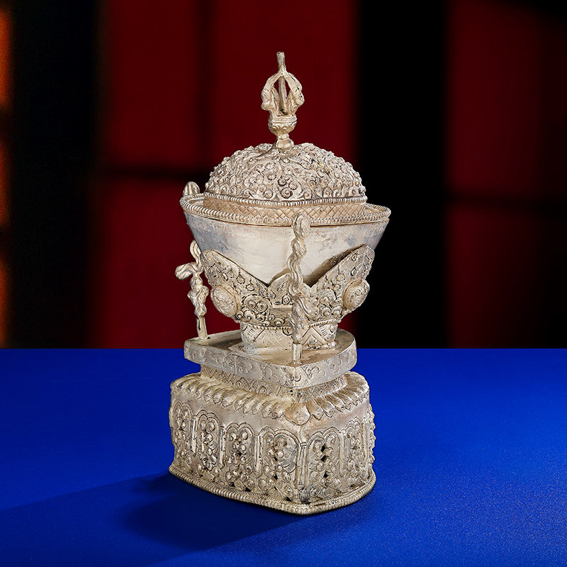 尼泊尔手工铜鎏银托巴家用供具用品大号托巴碗家居摆件22cm