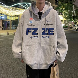 H182FP70加绒75新品含棉量60%连帽开衫卫衣宽松字母设计外套休闲图片