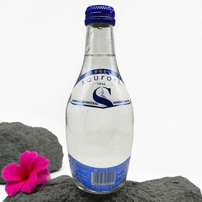 250ml索罗恩帝充气天然矿泉水Souroti Carbonated Natural Water
