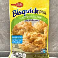 Betty Crocker Biscuit Mix American Betty Crocker Buttermilk Garlic Cheese Pre-mixed Biscuit Powder thumbnail 2