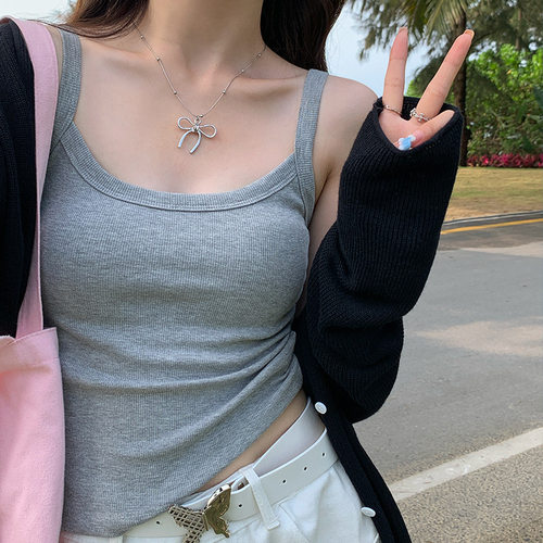 U领吊带背心女固定杯垫内搭外穿修身显瘦遮副乳打底百搭美背背心