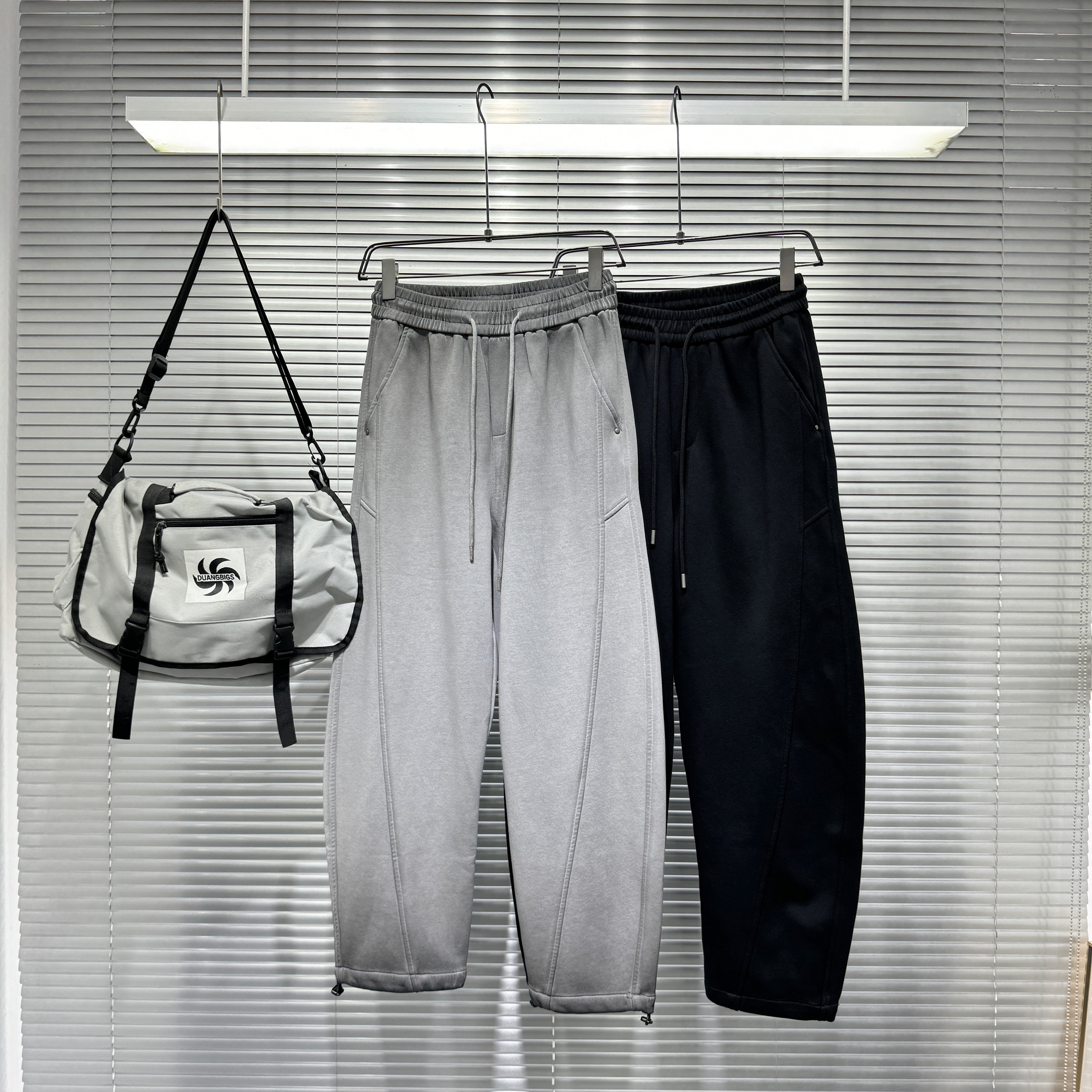 乾尚男士秋季新款休闲裤美式水洗做旧脏染灰直筒卫裤立体结构长裤,男装,休闲裤,淘宝优惠券,粉丝福利购,淘宝优惠卷