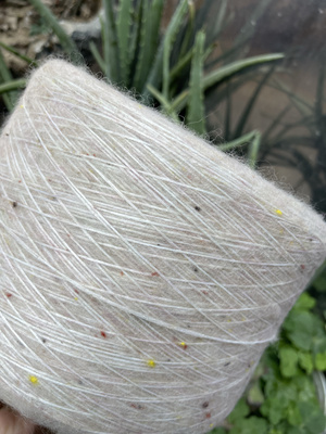 特色彩点中粗羊毛喷毛纱 空芯马海毛 柔软不扎 手编毛衣 围巾线