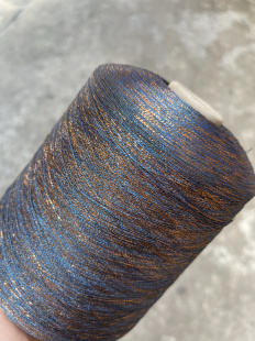 意大利进口 金葱闪丝冰丝线 幻彩闪丝棉 高端毛衣配线 手混线材料