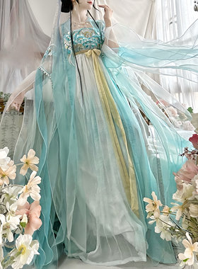 2025春夏超仙汉服表演拍照