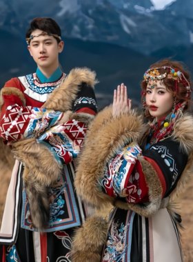 新男款藏袍女款秋冬季保暖藏族服装民族风写真摄影服情侣旅拍套装