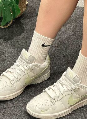 Nike Dunk LOW 舒适防滑耐磨低帮板鞋 男女同款白绿色 IB3484-001