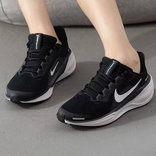 耐克NIKE女跑步鞋2025年秋冬户外训练减震轻便运动鞋FN5041-001
