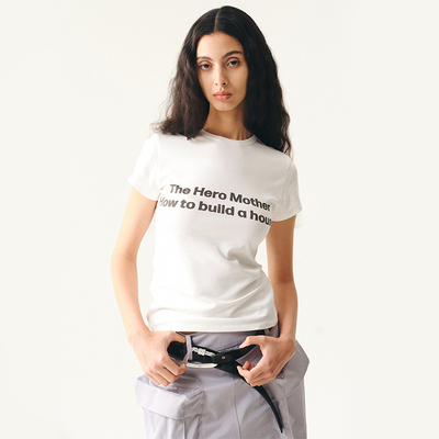 MovingMovingMoving 白色字母印花百搭短袖正肩T恤