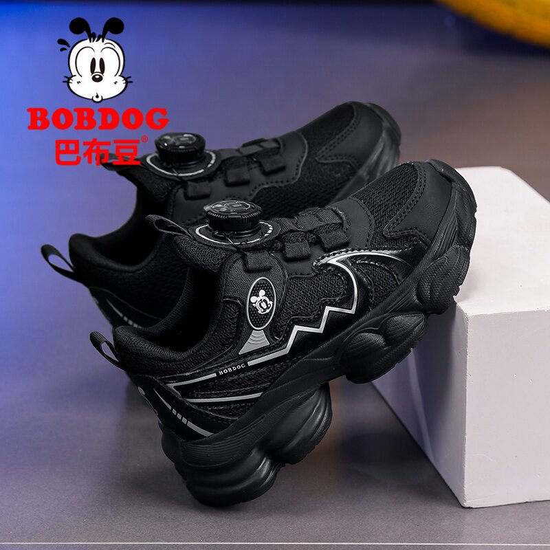 巴布豆男童黑色鞋子2025秋冬款防水皮面软底儿童休闲百搭运动潮鞋