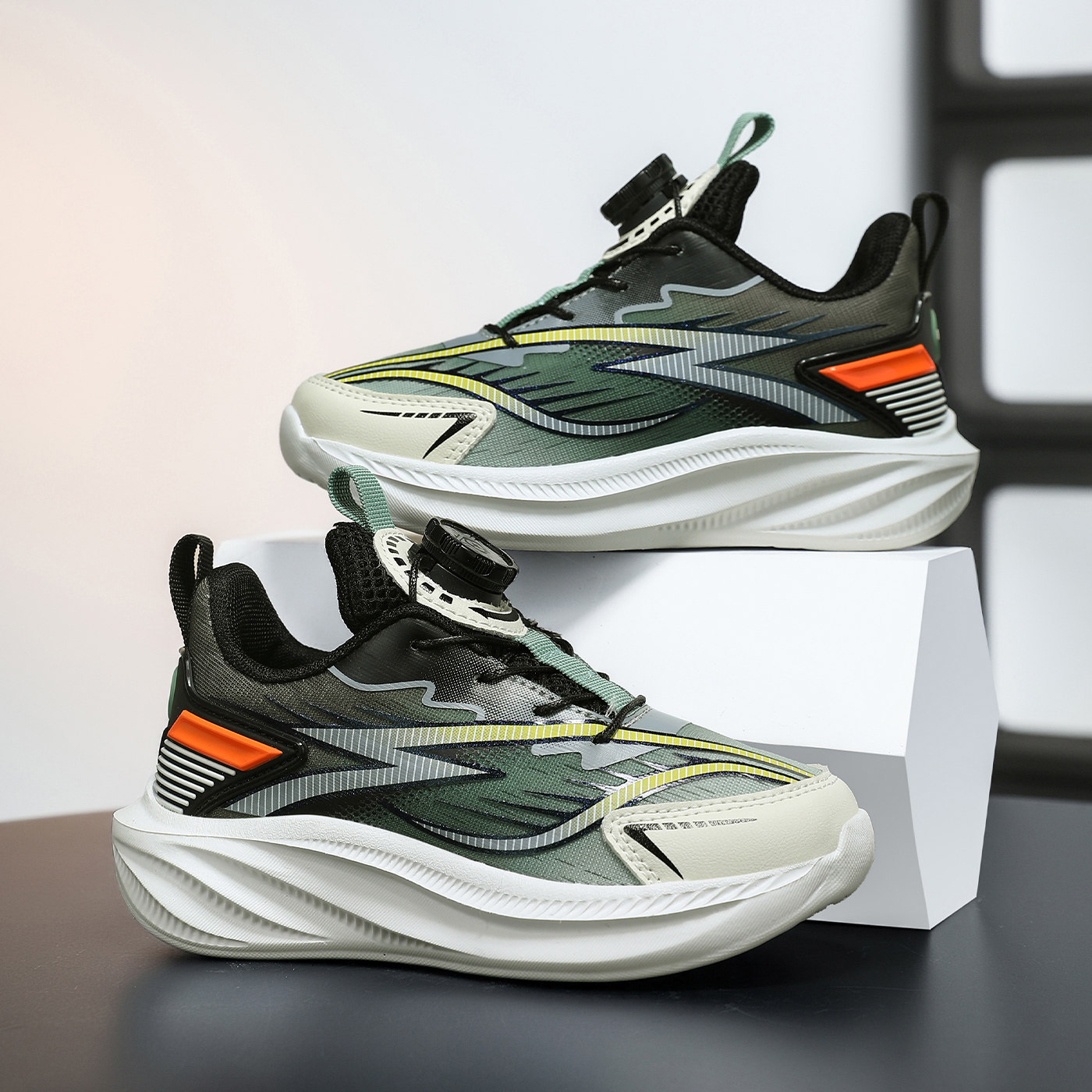 ABC SHIELD童鞋男童跑步鞋春季新款网布透气旋转扣软底儿童休闲鞋