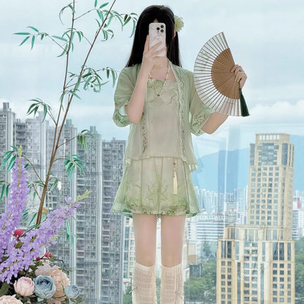 汉服女2026新款对襟宋制刺绣短衫短裤夏季吊带中日常套装