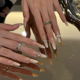 林先生穿戴甲2025新款 假指甲 高级感奶油裸渐变方钻纯欲纯手工长款