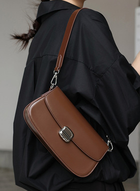 牛皮女包时尚百搭小方包女2025新款小众设计腋下包通勤单肩斜挎包