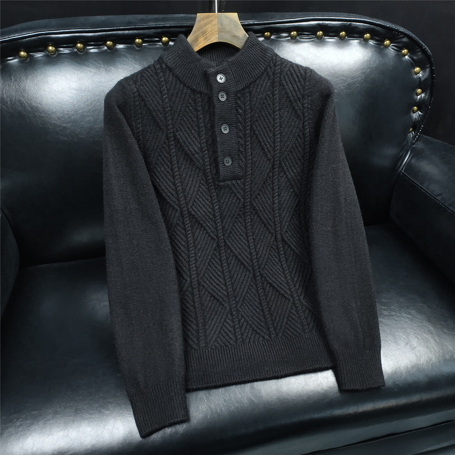 K2505P135亨利领长袖扣子毛衫纽花毛衣针织衫圆领套头打底衫，男装针织衫/毛衣，电商D207