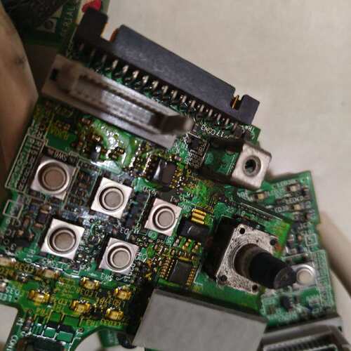 议价变频器FR-E740-1.5K-CHT 主板控制板CPU可维修