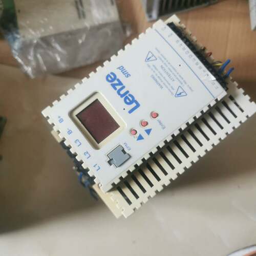 可维修伦茨SMD系列变频器，ESMD402L4TXA，4K议价