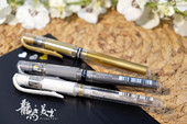 153高光笔 白色 金色 日本三菱UM 银色波晒笔超粗1.0mm 覆盖极强
