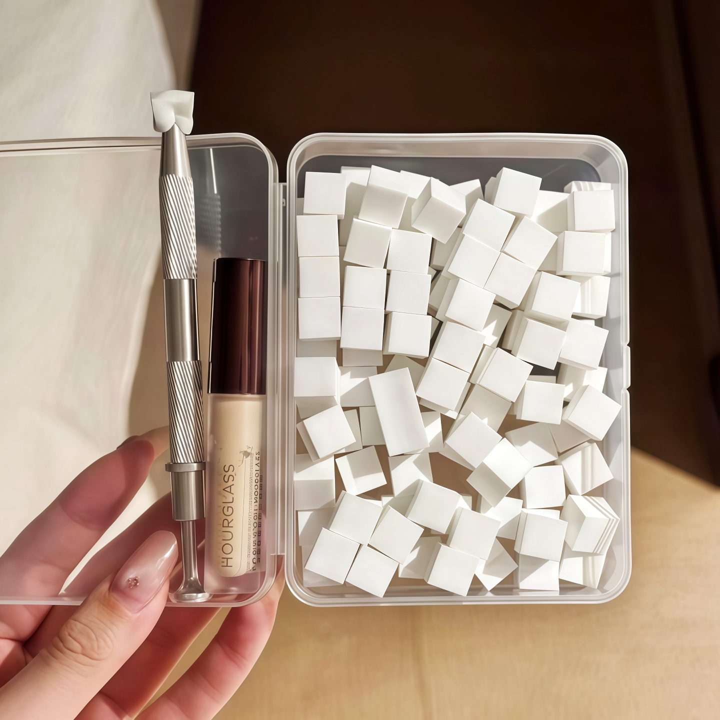 遮瑕邪修巨牛！迷你小方块美甲拍拍胶海绵一次性粉扑抓夹化妆工具