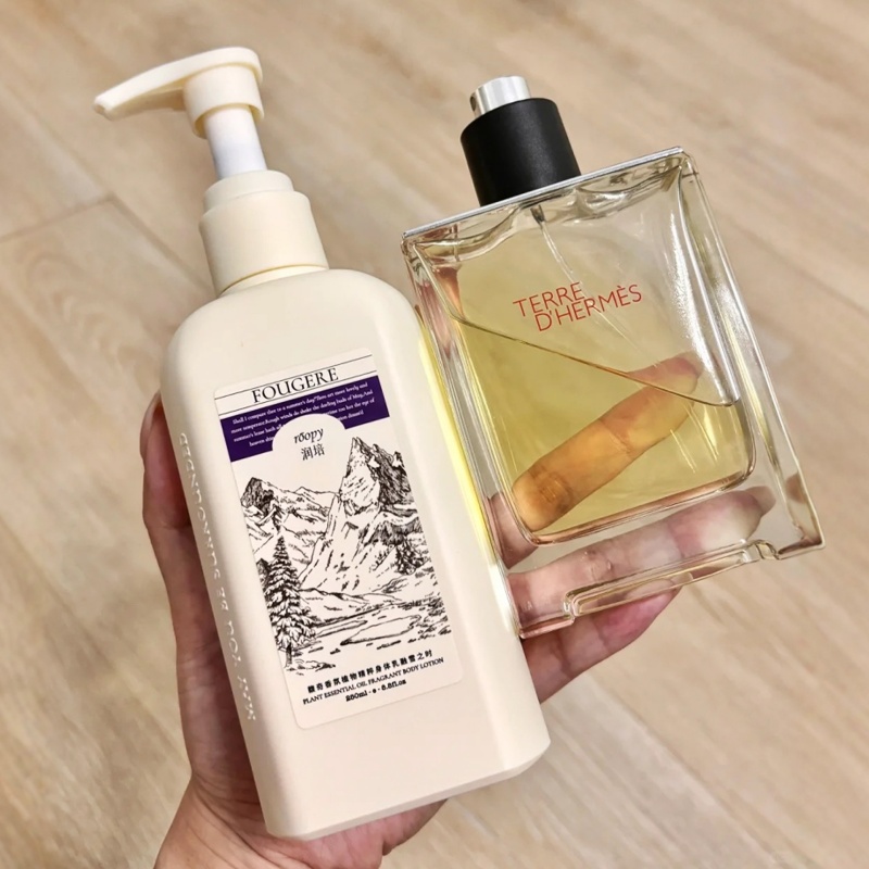 roopy润培香氛身体乳滋润保湿女士皮肤干燥持久留香润肤乳花香体