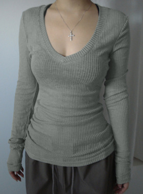 V领性感辣妹长袖薄款t恤女欧美舒适纯色坑条修身显瘦打底针织上衣