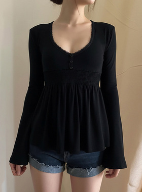 性感女人风蕾丝拼接低胸喇叭长袖T恤复古小众减龄下摆娃娃衫上衣