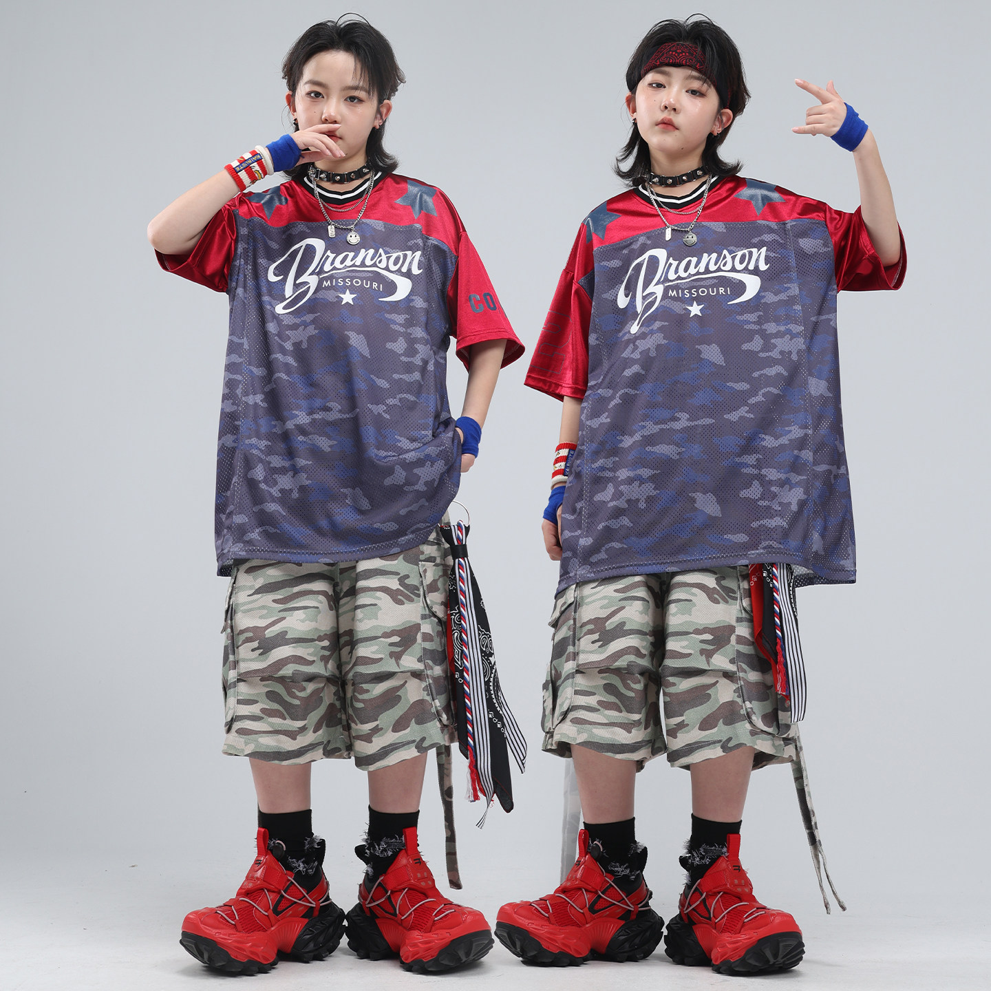 街舞儿童潮服酷帅嘻哈男童迷彩短袖短裤表演服套装hiphop演出服男